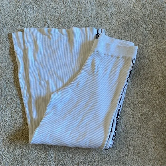 Zara High Rise Wide Leg Ribbed Knit Pants - Picture 1 of 11